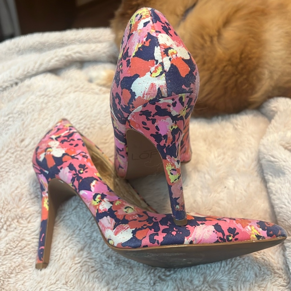 Ann Taylor floral heels